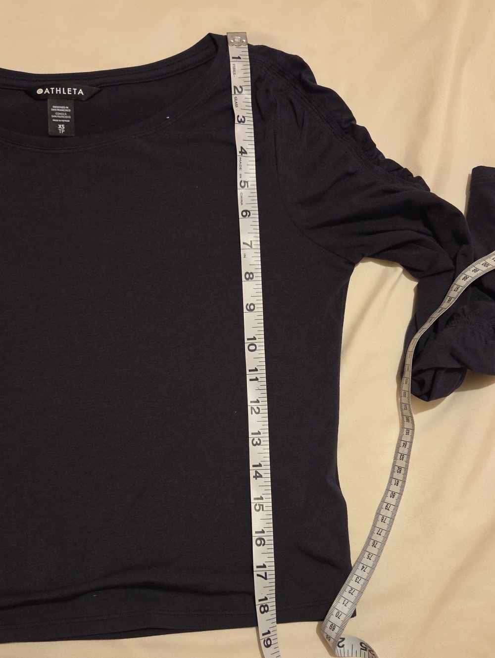 & Other Stories Black Long-Sleeve Ruched Sleeve Top - Picture 7 of 7